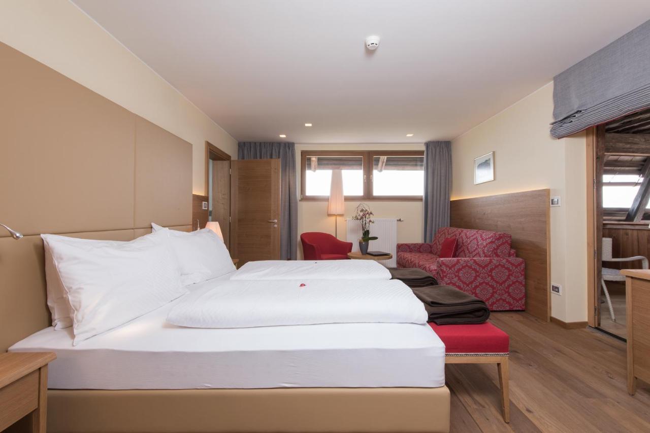 Hotel Ansitz Kematen ***S Klobenstein Zimmer foto